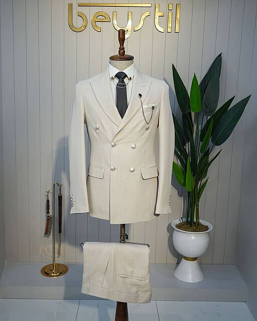 Beystil Sivri Yaka Krem Çizgili Kruvaze Takım Elbise Togo - Slim Fit - Beystil