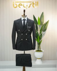 Beystil Sivri Yaka Siyah Çizgili Kruvaze Takım Elbise Bezayak - Slim Fit 