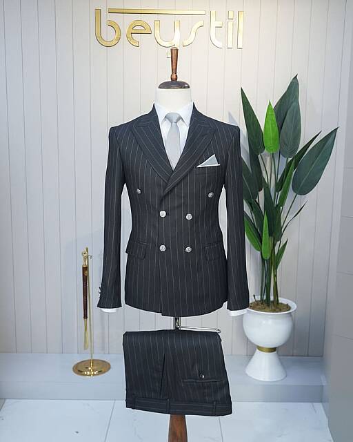 Beystil Siyah Slim Fit Geniş Çizgili Kruvaze Takım Elbise - Beystil