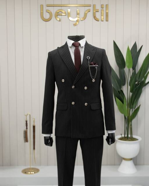 Beystil Sivri Yaka Siyah Çizgili Kruvaze Takım Elbise Lecce- Slim Fit - Beystil