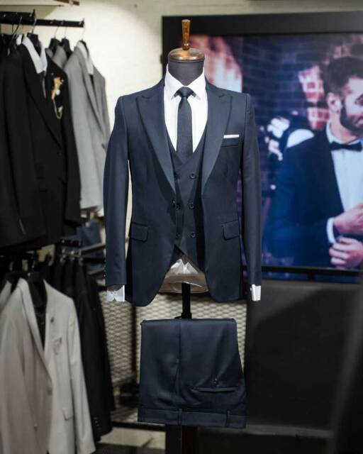 Beystil Sivri Yaka Lacivert Yelekli Takım Elbise Nikol - Slim Fit - Beystil