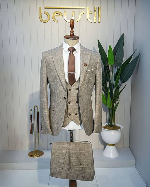 Beystil Sivri Yaka Kahve Yelekli Kırçıllı Takım Elbise Storm- Slim Fit - Beystil